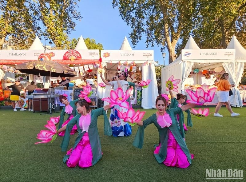 Vietnamese flavour excites crowds at International Culinary Village in France